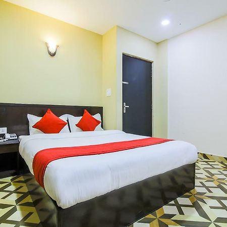 Oyo 315 Aadarsha Inn Румминдей Экстерьер фото