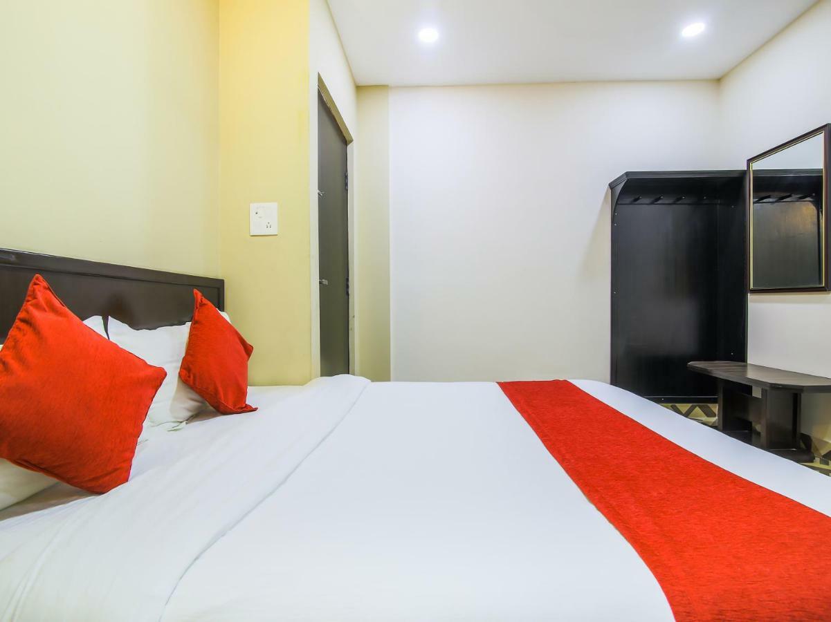 Oyo 315 Aadarsha Inn Румминдей Экстерьер фото