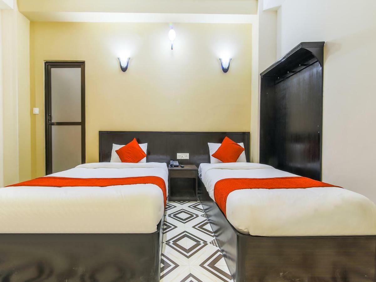 Oyo 315 Aadarsha Inn Румминдей Экстерьер фото