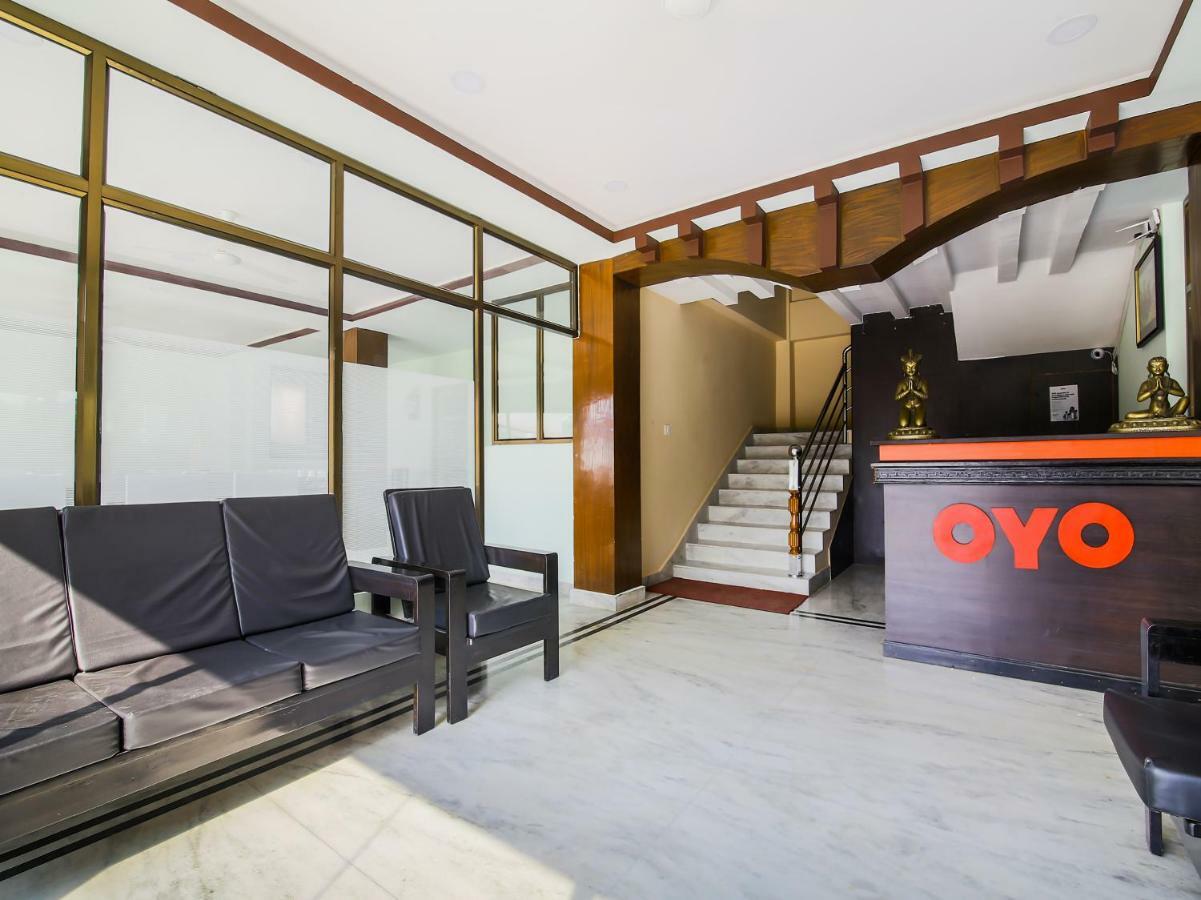 Oyo 315 Aadarsha Inn Румминдей Экстерьер фото